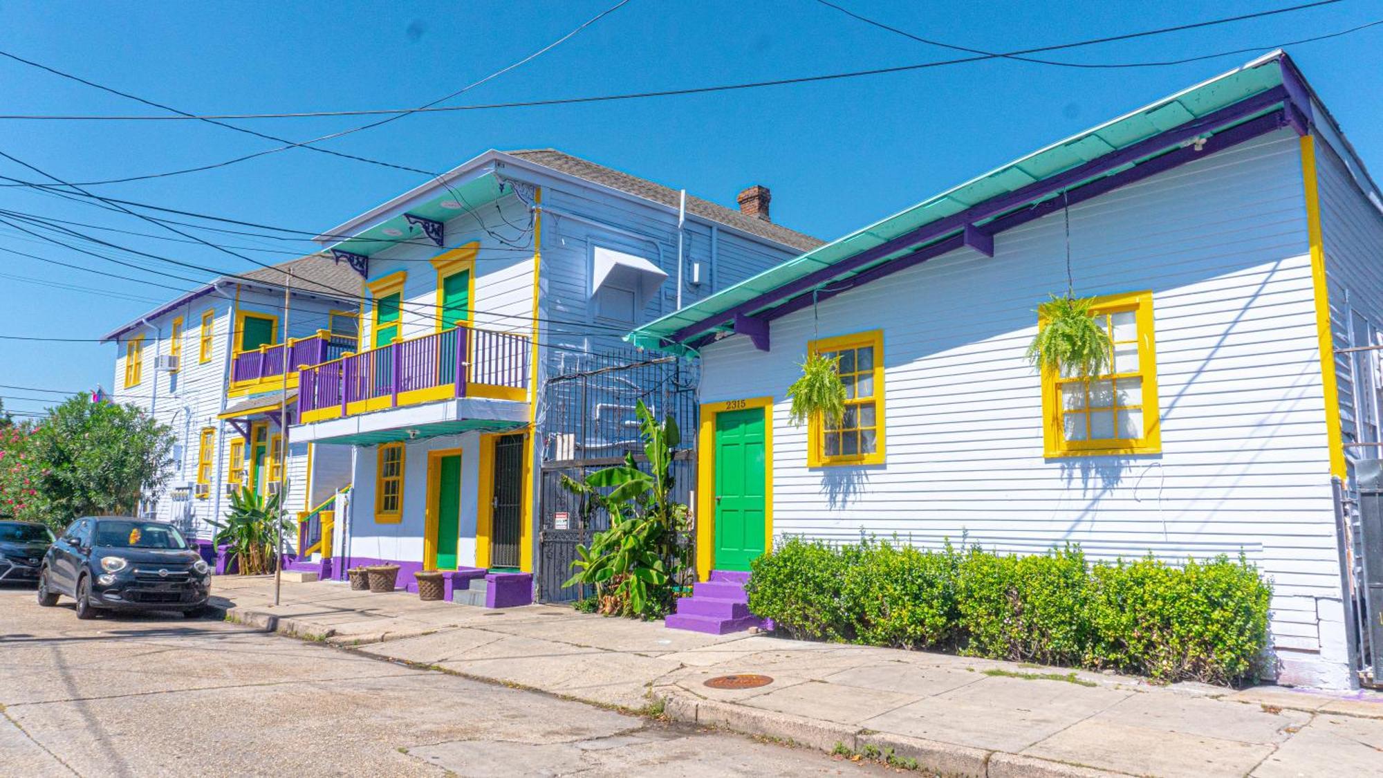 Historic Mardi Gras Inn New Orleans Exterior photo